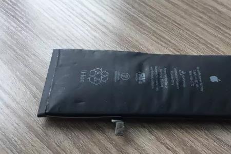 电池显示维修影响使用吗