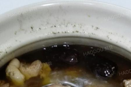 莲子炖牛鞭的做法是怎样的