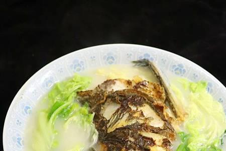 咸鱼头大白菜汤的做法大全家常