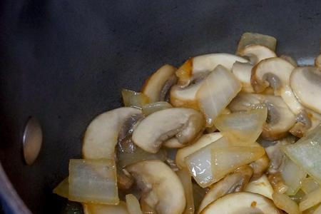 隔夜蘑菇能吃吗