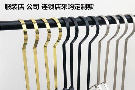 服装店衣架扁勾好看还是圆勾