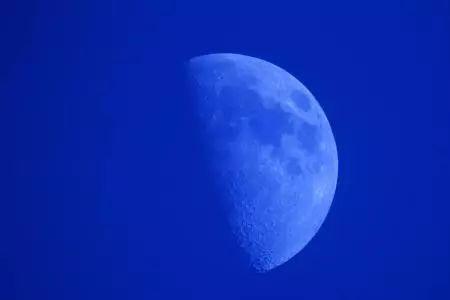 七天难得一遇的星期三啥意思