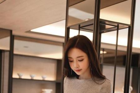 亭亭玉立的少女是什么意思