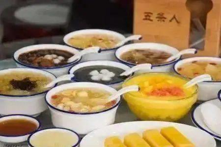 娃娃鱼用什么材料煲汤