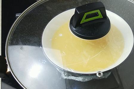 鸡蛋羹最后淋的是什么