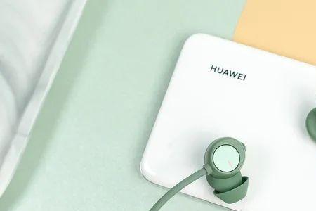普通耳机没法连接华为