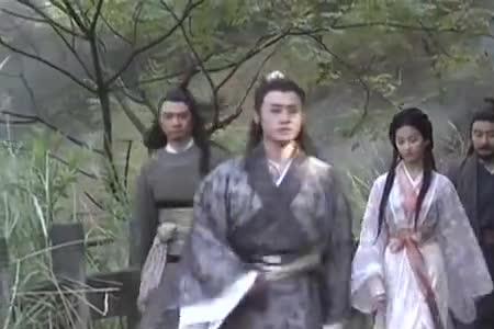 天龙八部片尾慕容复站在海边