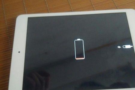 ipad总是开机关机怎么回事