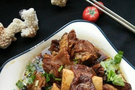 牛排骨的正确吃法