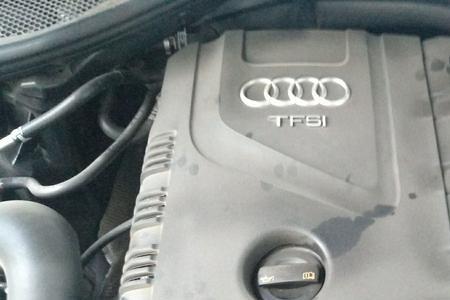 奥迪a6L气门室盖垫渗油要紧吗