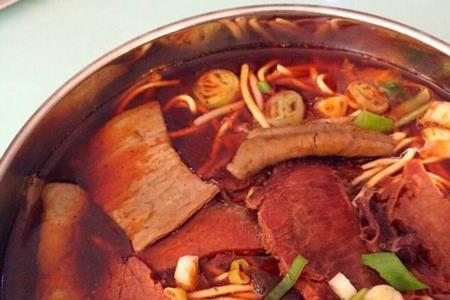 石狮牛肉面的做法