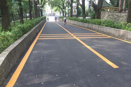 公路沥青路面的坡度怎么掌握