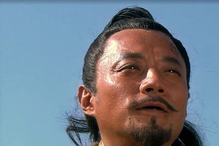 水浒传80版宋江谁扮演的