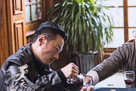 天衣无缝丁海峰是好人吗