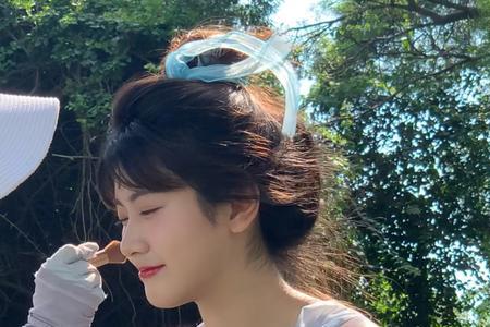 形容女孩高大威武一般形容什么