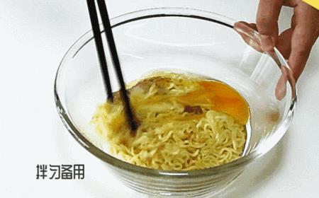 方便面加不加水