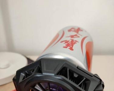 散热器会把手机夹坏吗