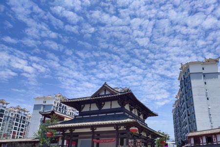 褒国古镇现代诗