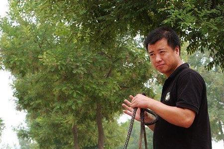 一年的阿拉斯加能长多少斤