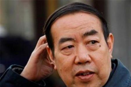 贾平凹为什么地位这么高