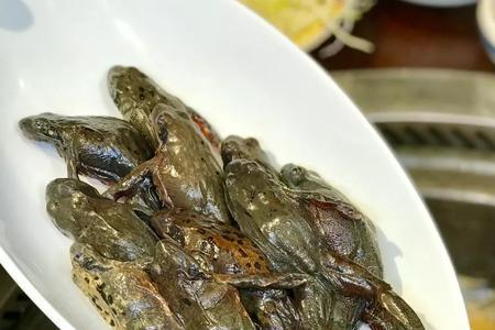 炖林蛙需要开膛处理吗
