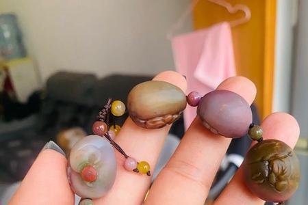 盐源玛瑙圆珠好还是雕刻好