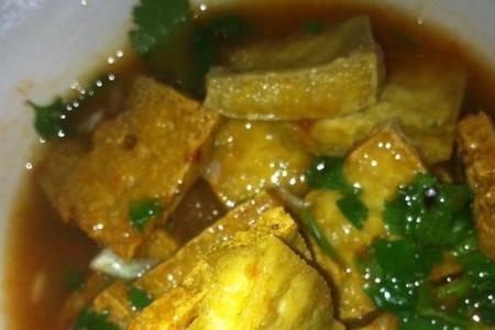 炸豆腐长毛还能吃吗