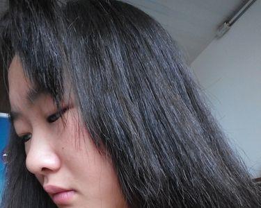 烫好的头发洗了就不卷了