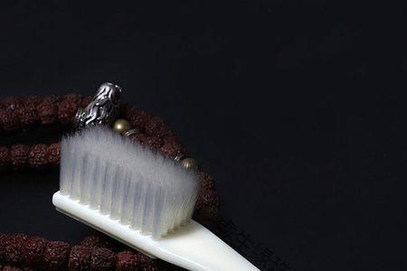 橄榄核用什么刷子刷才亮