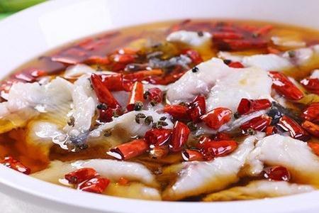 水煮鱼和清炖鱼有什么不同