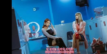 blackpink出道的第一首歌