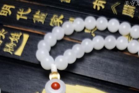 青海玉的折射率是多少