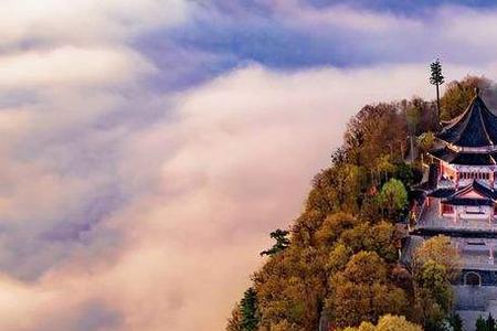 群山的雅称