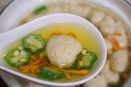 十二道菜中汤算一道菜吗