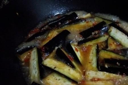 茄子煮变色的能吃吗