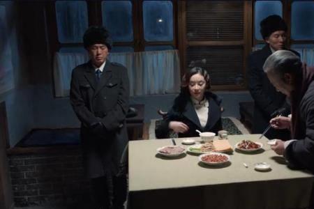 张万霖喝酒在第几集