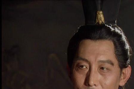 王司徒和王允是一个人吗