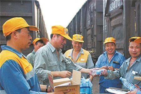 铁路一线工人会超过月薪一万吗
