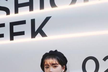 阿姨是女的所以是女字旁对吗