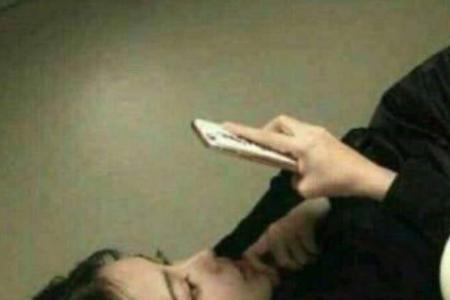 火车卧铺冷风如何关闭