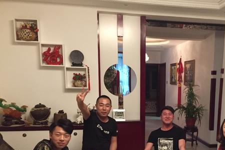 别人请吃饭可以回答荣幸之至吗
