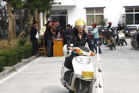湛江c1怎么增驾摩托车