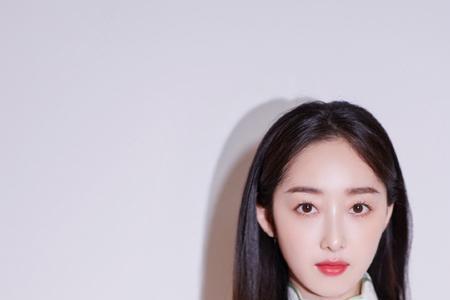 温婉素净近义词