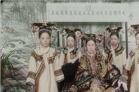 博尔济吉特氏和叶赫那拉氏