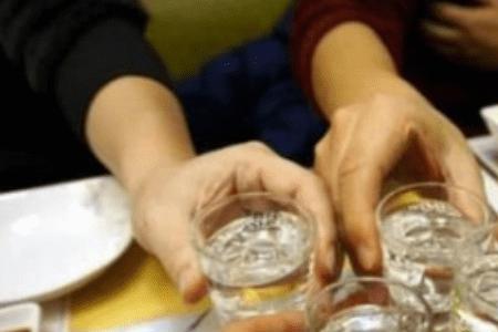 喝酒敬五杯酒的讲究