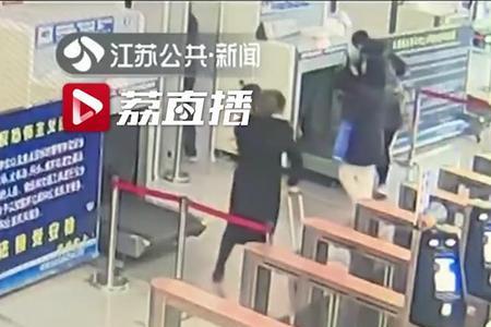 菜刀能过地铁安检吗