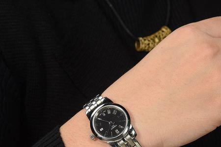 什么样的女人戴天梭手表