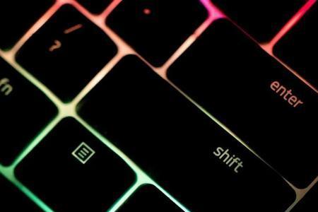 tab+什么按键可以左右移动