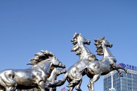 马千秋为什么断臂