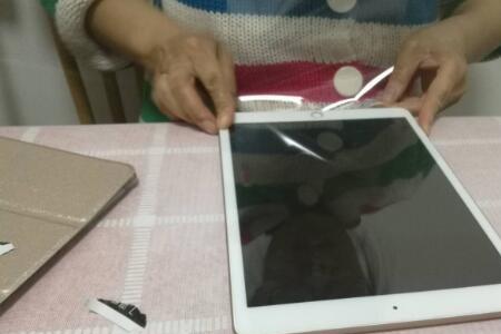 平板疏油层破坏还可以贴膜吗